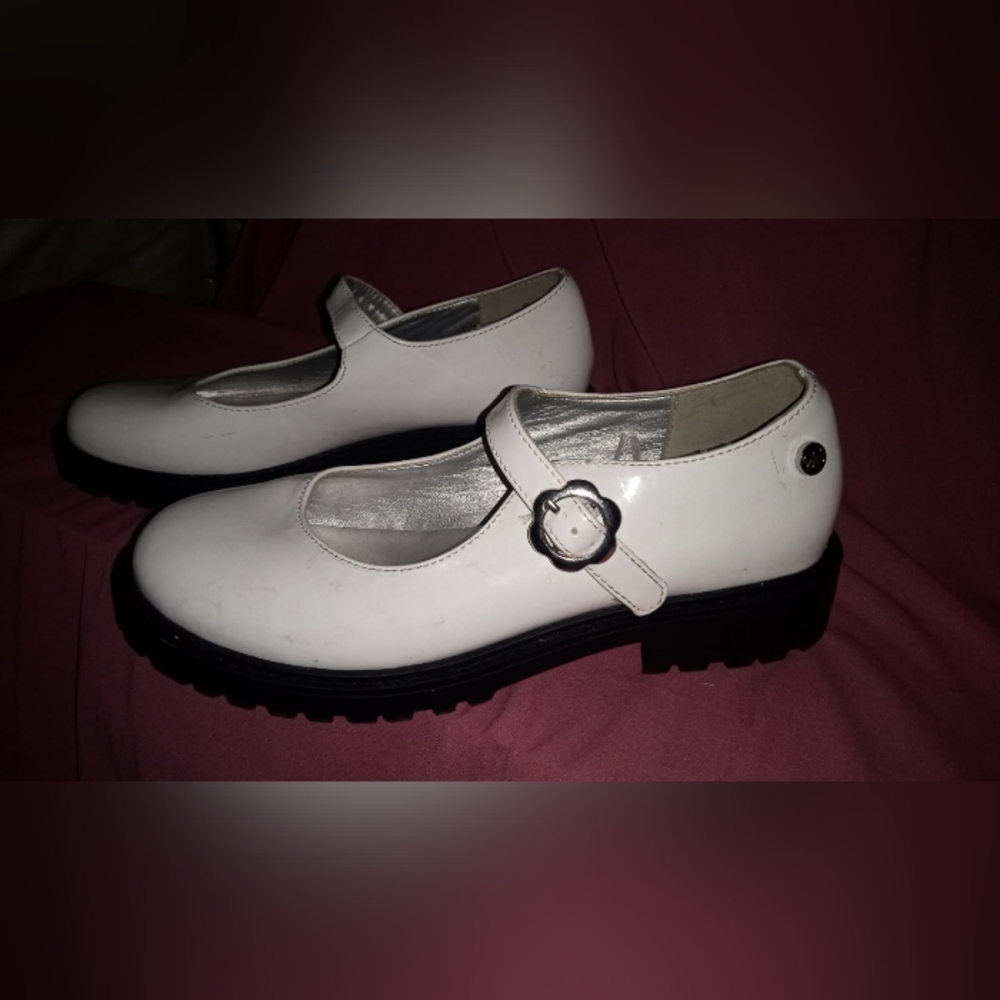 Jessica Simpson White Mary Jane Flats